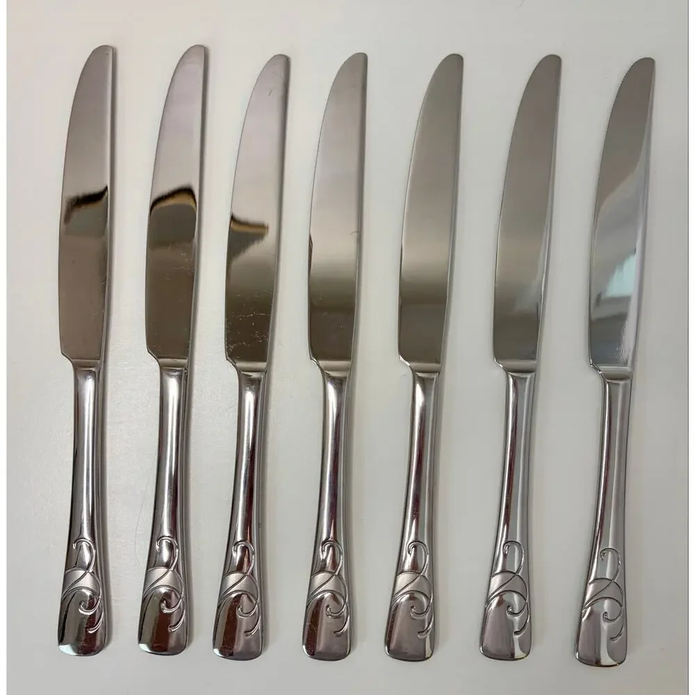 Oneida Serif Stainless Steel Dinner Knives – Set of 7